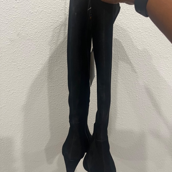 Antonio Melani Black Suede Knee High Boots Kitten Heel Size 8 M - Picture 3 of 6